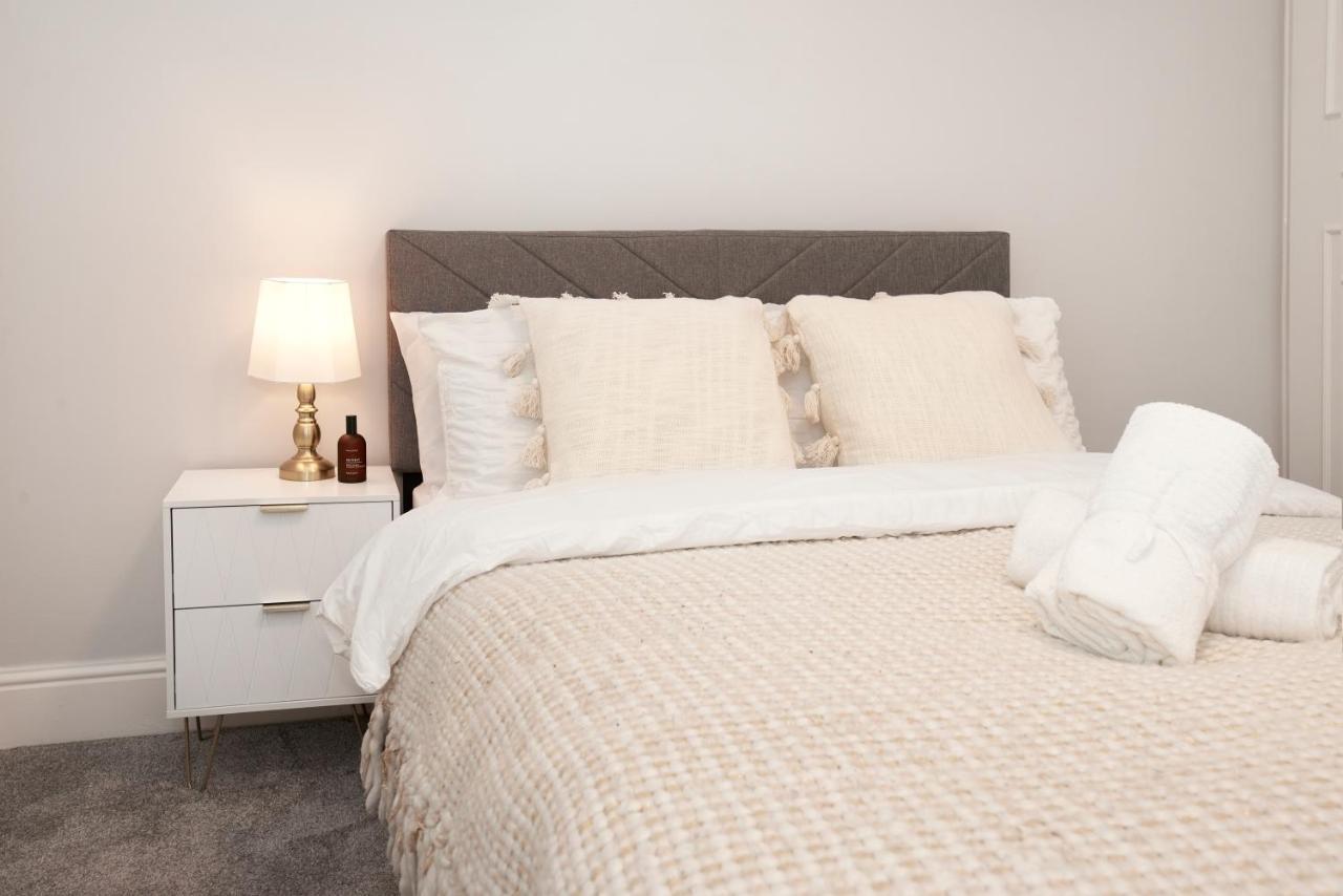 Excellent, Three Bedroom North London Apartment With Free Parking Kültér fotó
